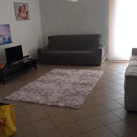 Rebecca's House Appartamento Asti